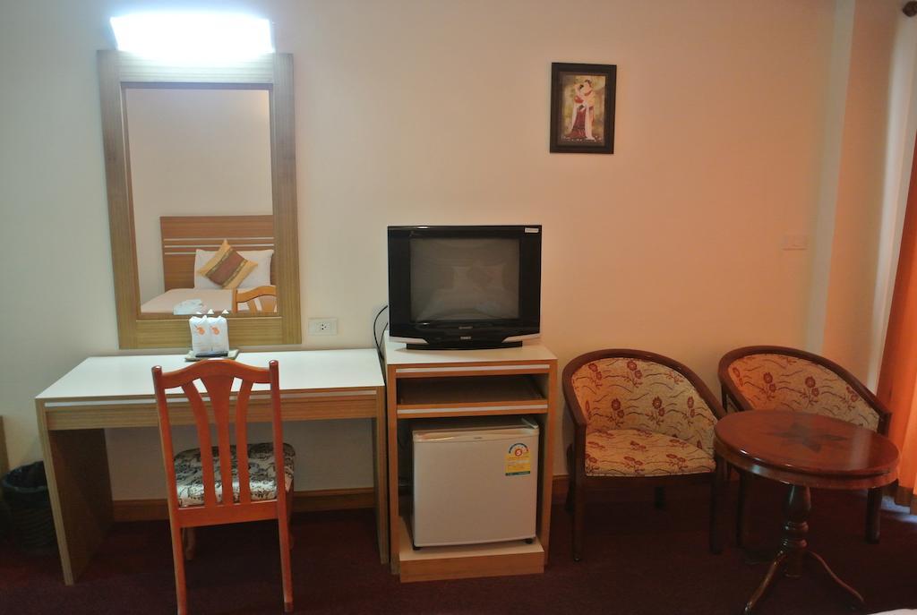 Chaikana Thani Hotel Phatthalung Ngoại thất bức ảnh