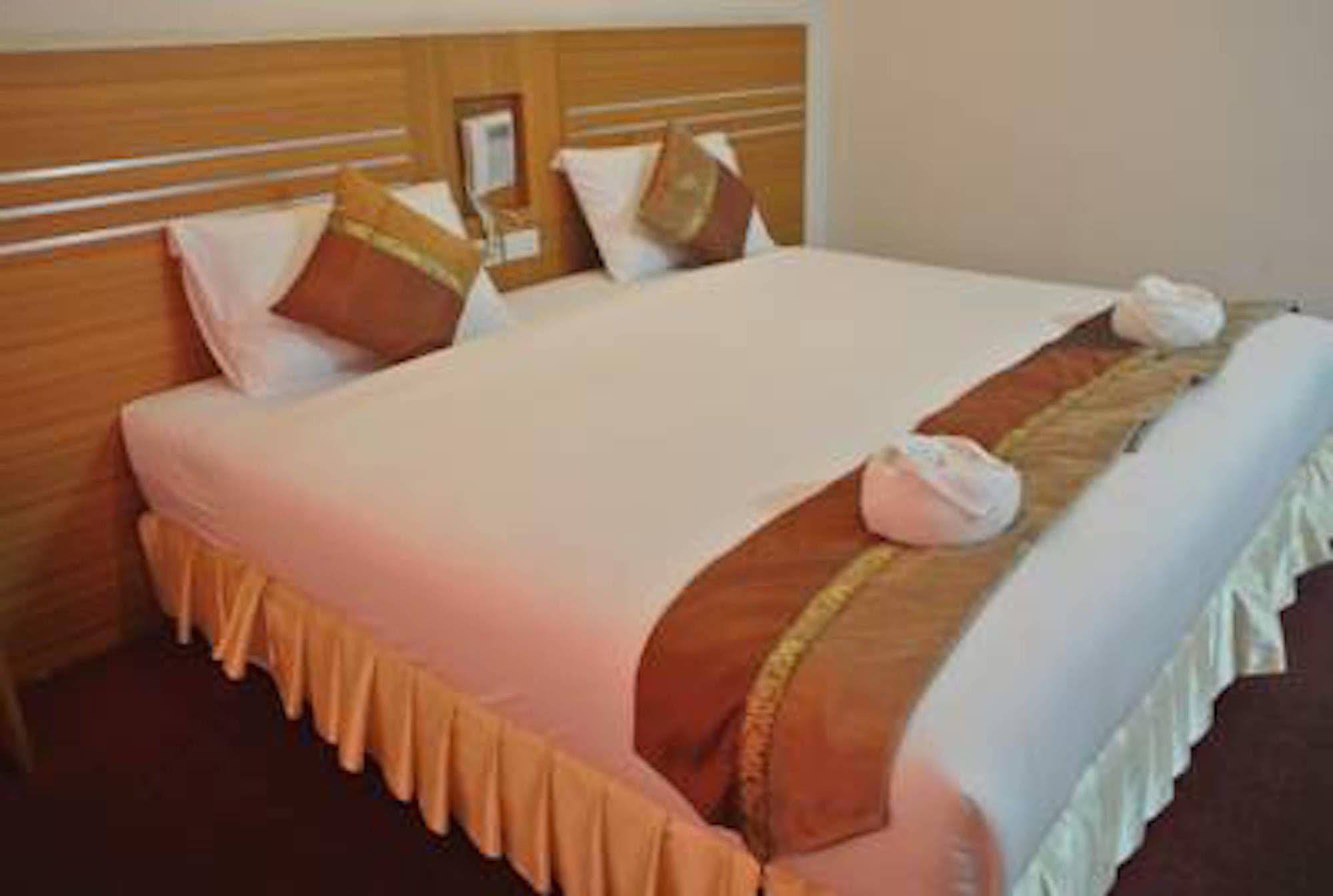 Chaikana Thani Hotel Phatthalung Ngoại thất bức ảnh