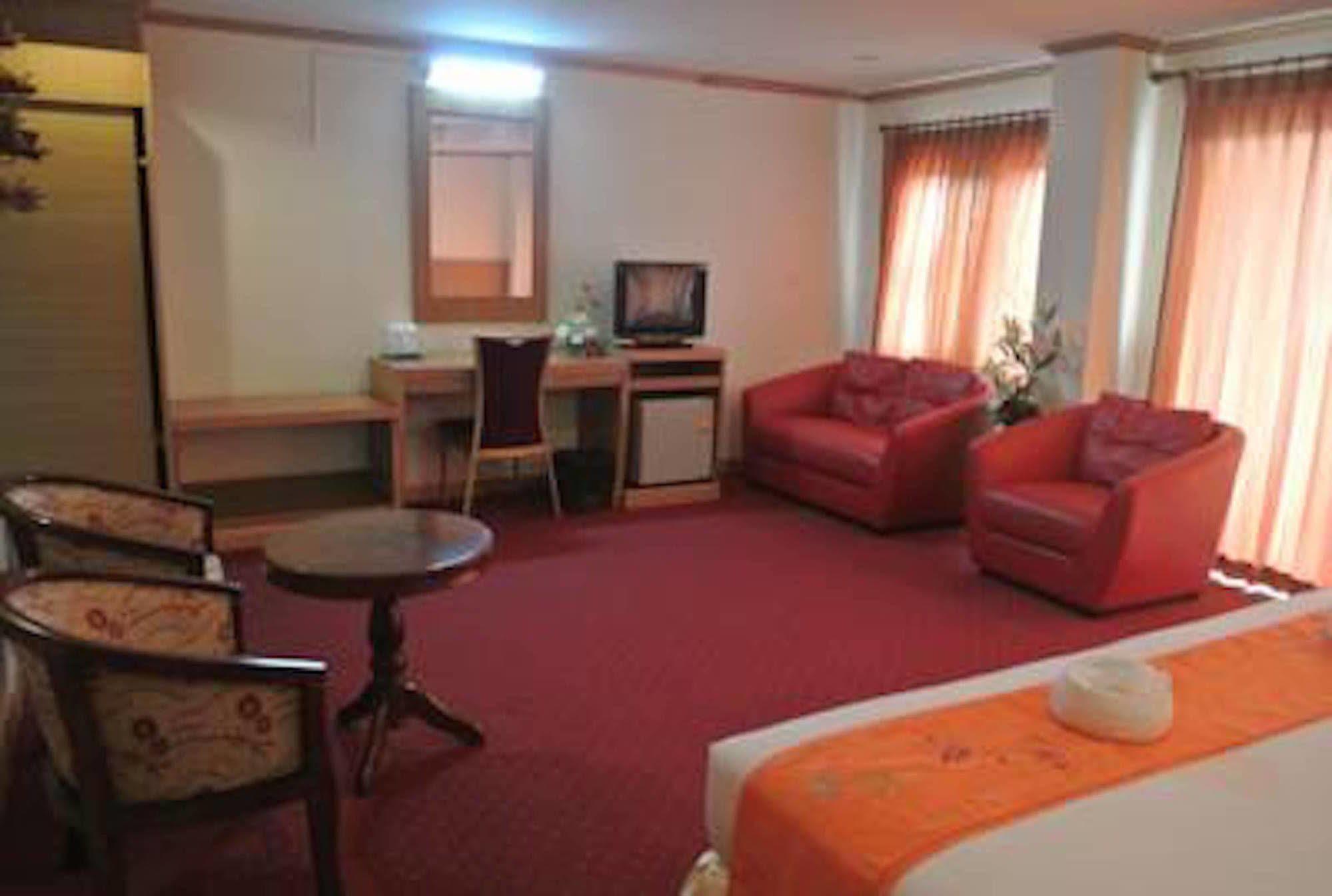 Chaikana Thani Hotel Phatthalung Ngoại thất bức ảnh
