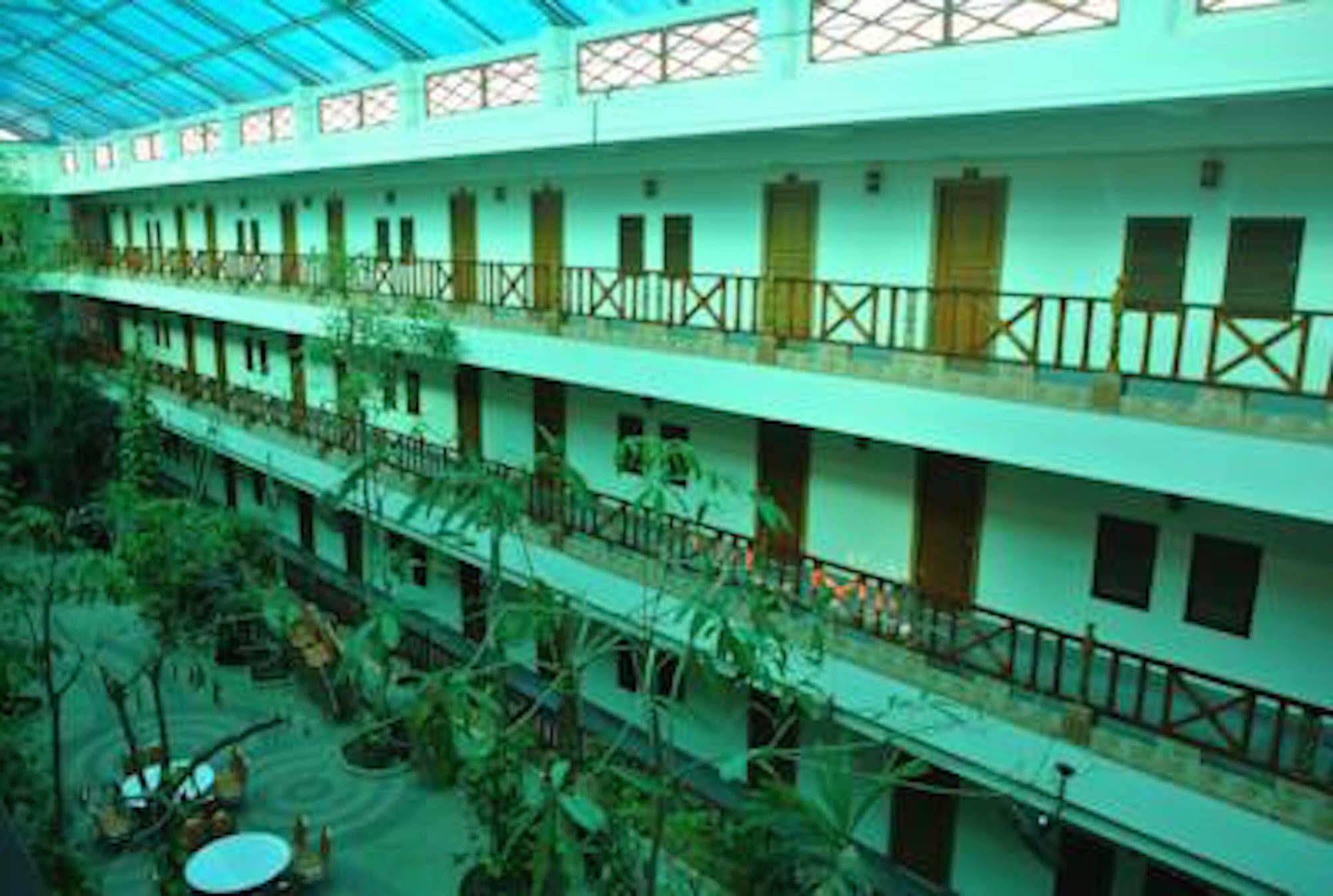 Chaikana Thani Hotel Phatthalung Ngoại thất bức ảnh